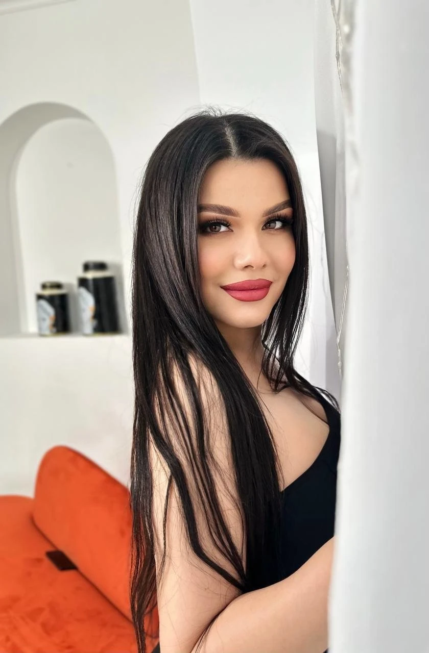 Merlin 🧡 – Kazakhstani escort in Beirut — 2 / 8