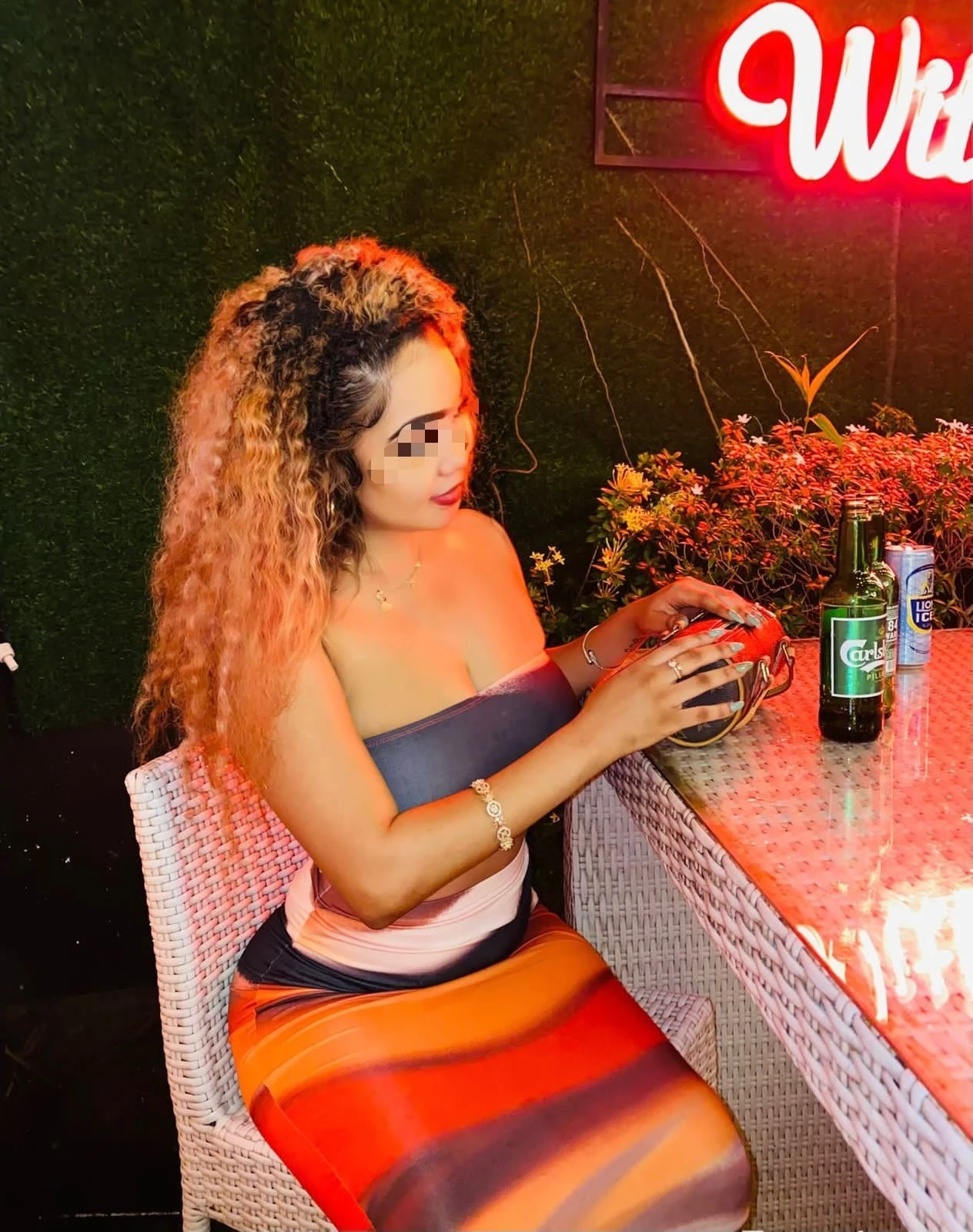 Lucie – French escort in Colombo — 2 / 9