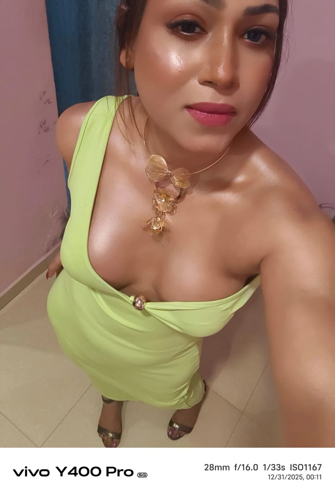 BIG BOOBS🧿 VIDEO CALL service – Indian escort in Kolkata — 15 / 31