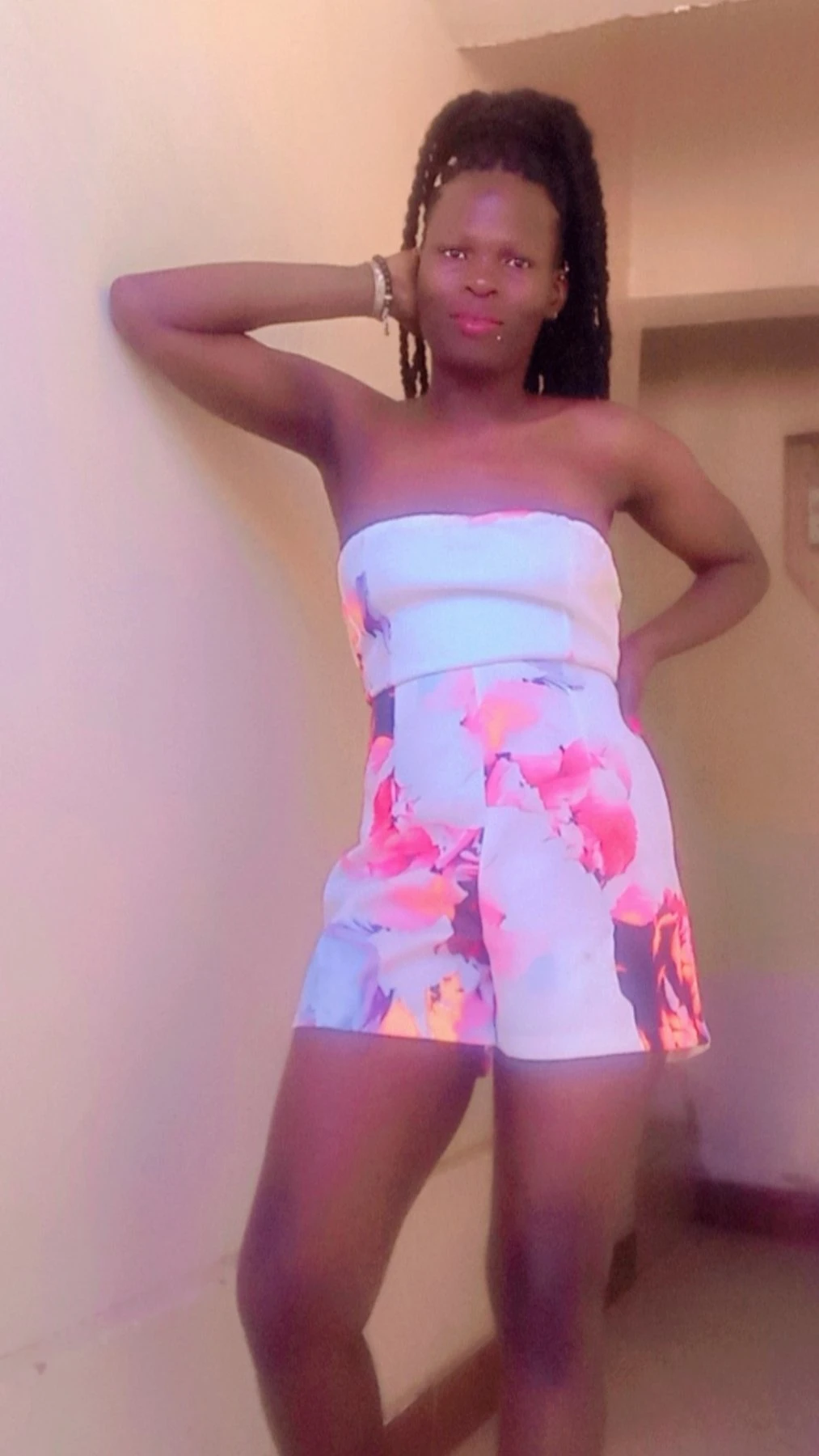 Minaj – Zimbabwean escort in Hyderabad — 1 / 4