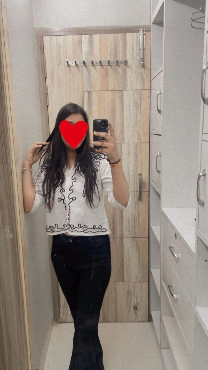 Pooja Here (OUTCALL ONLY) – Indian escort in Noida, Escort, Noida