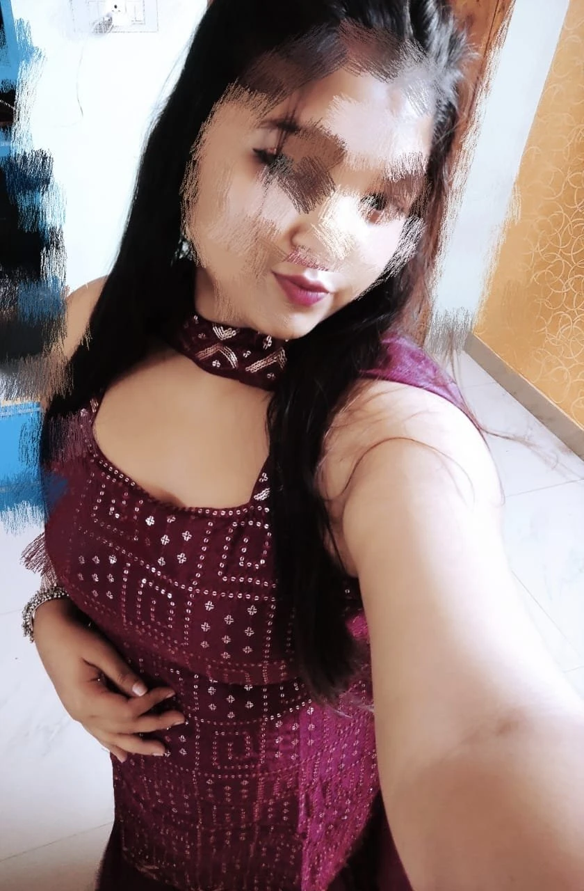 Sana – Afghan escort in Kolkata — 5 / 6
