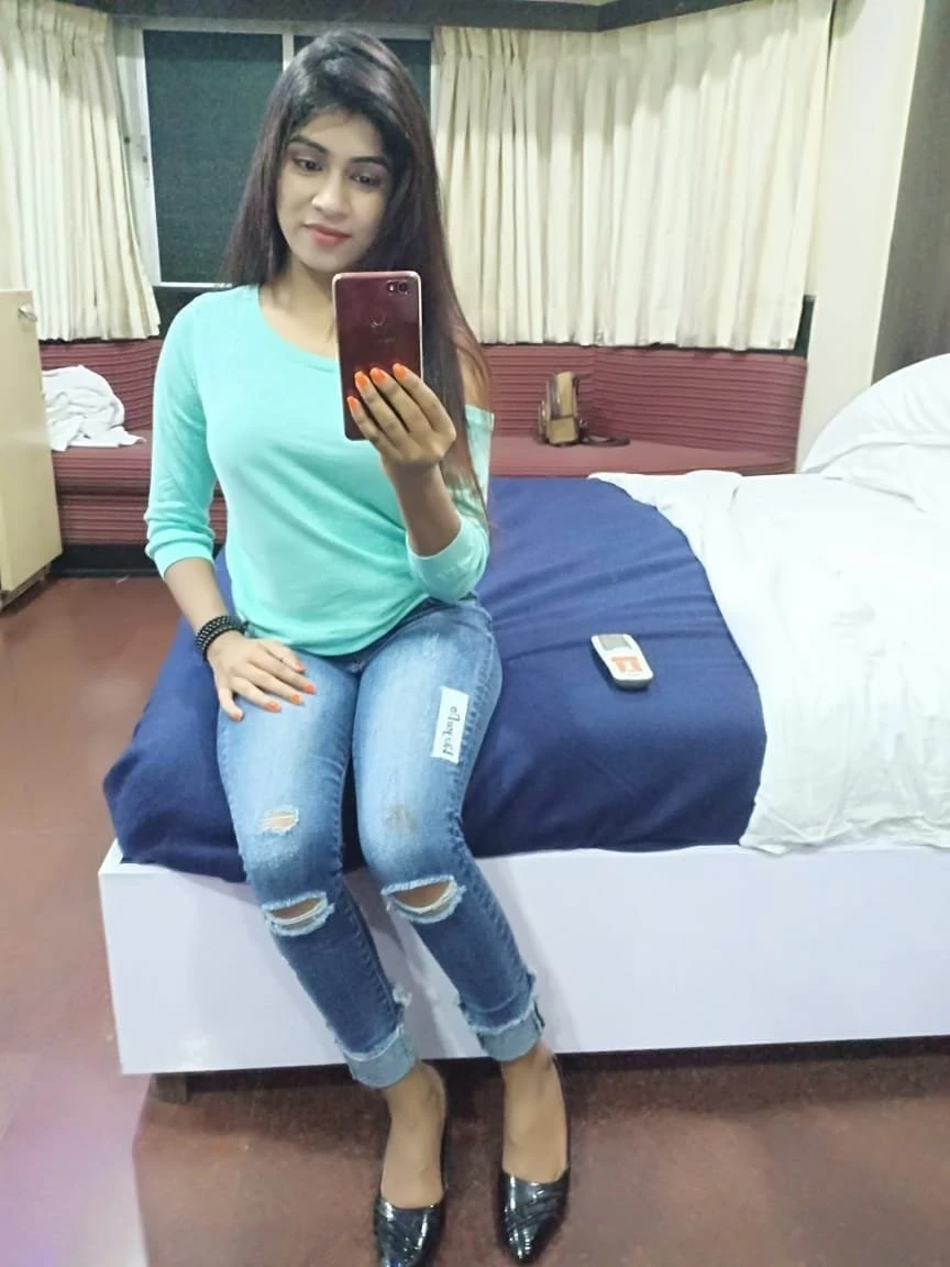 ♣🦋Neha Realmeet & Cam Show Queen🥰 – Indian escort in Mumbai — 3 / 4