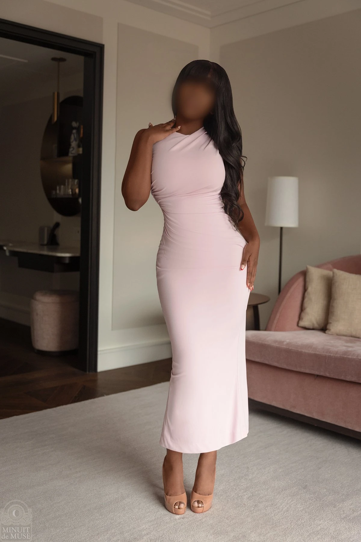 Monica Marcil, Canadian Ebony Companion – Canadian escort in Macao — 3 / 17