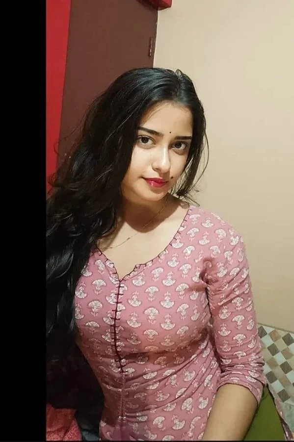 Shamya – Indian escort in Hyderabad — 2 / 3