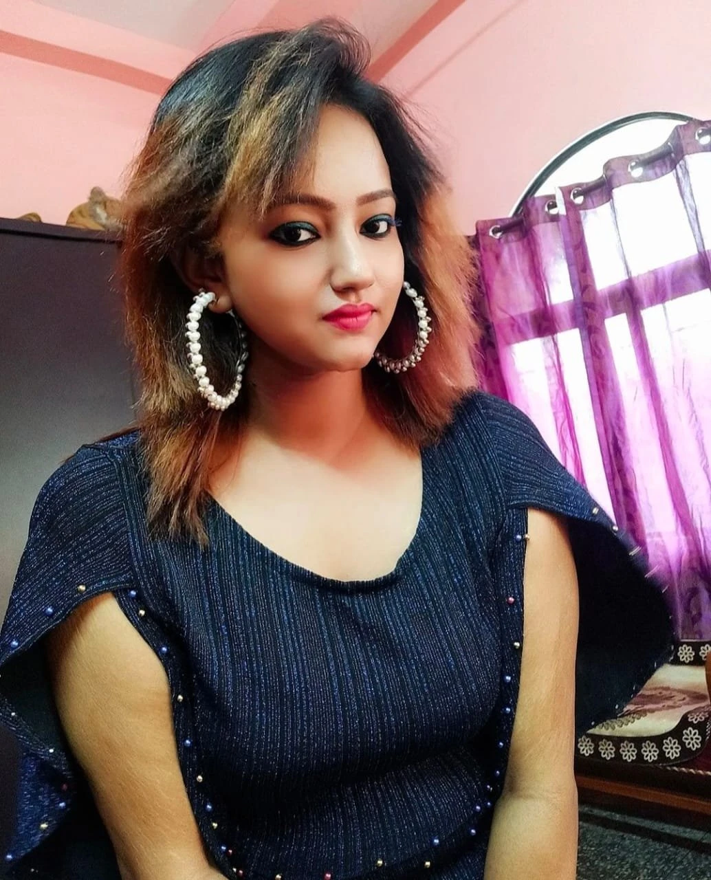 Nicky – Indian escort in Pune — 5 / 6