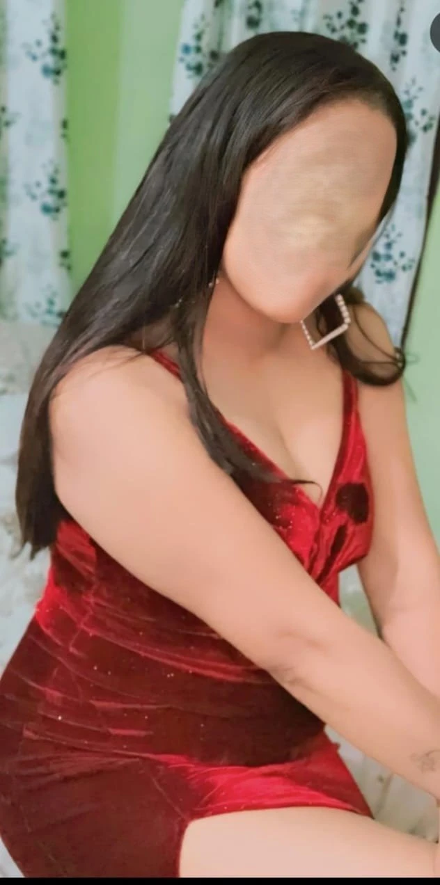 Meethi – Indian escort in New Delhi — 15 / 16