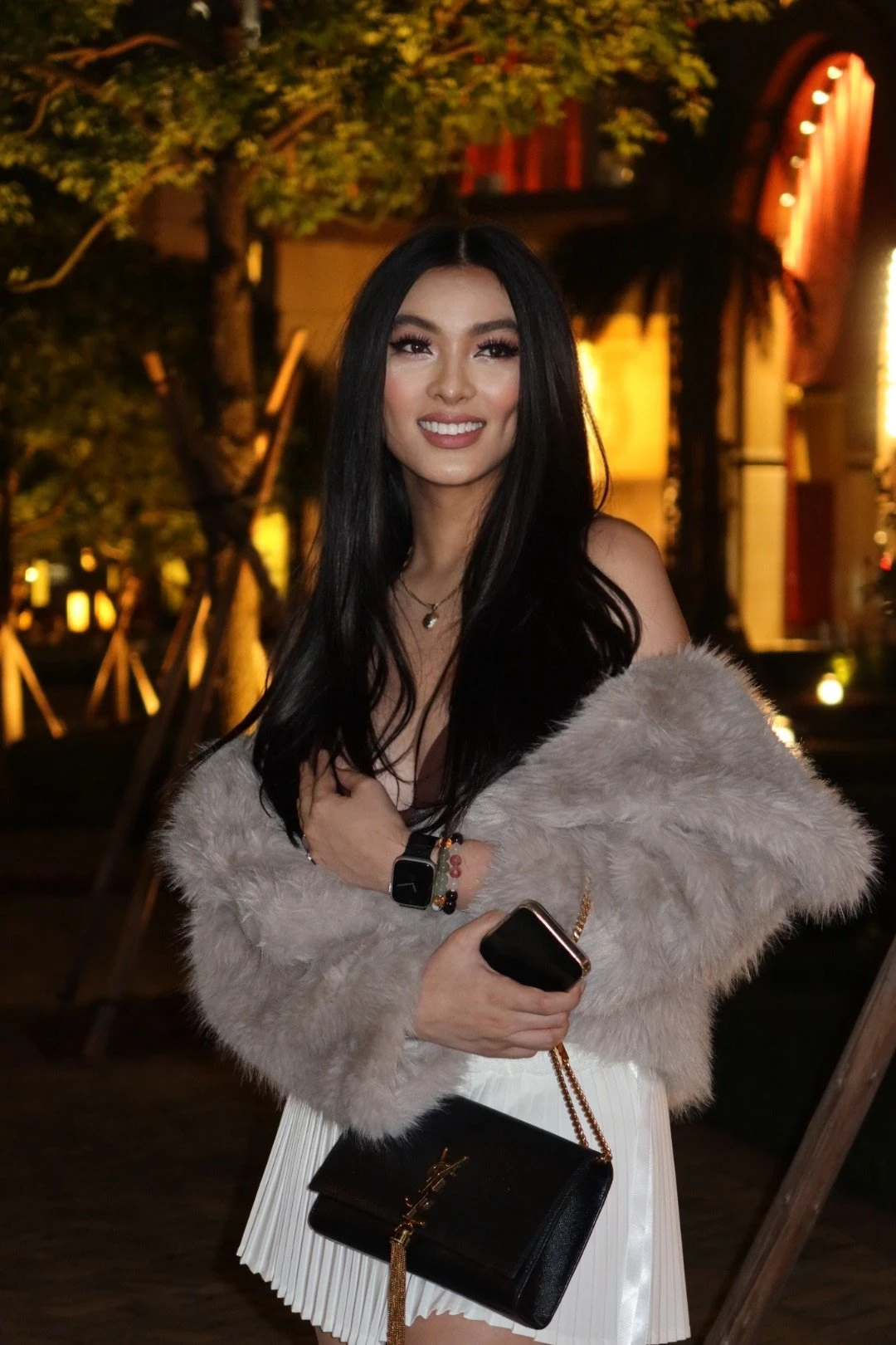 Maxinne – Filipino escort in Macao — 27 / 28
