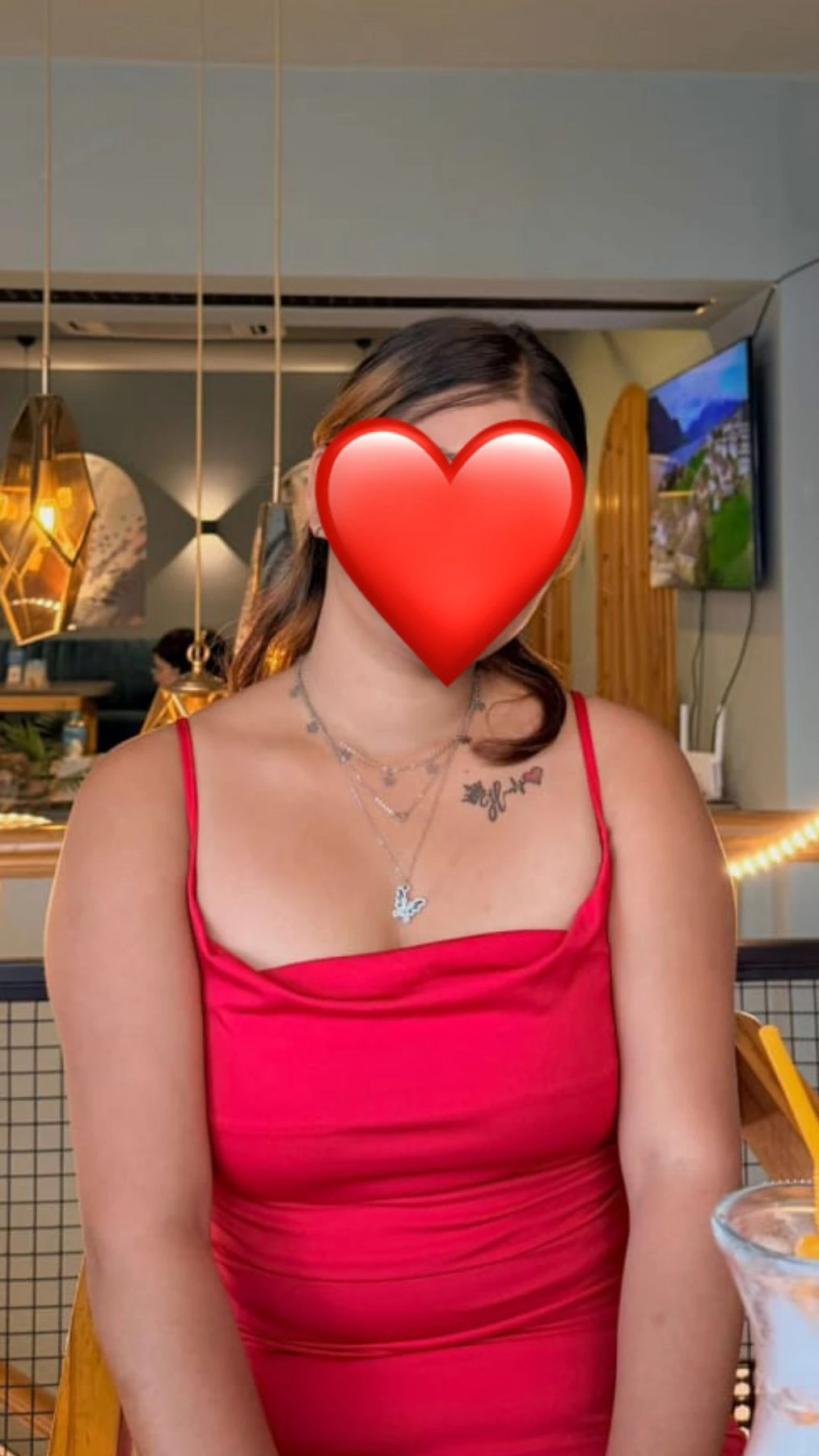 Salina – Nepalese escort in Kathmandu — 4 / 5