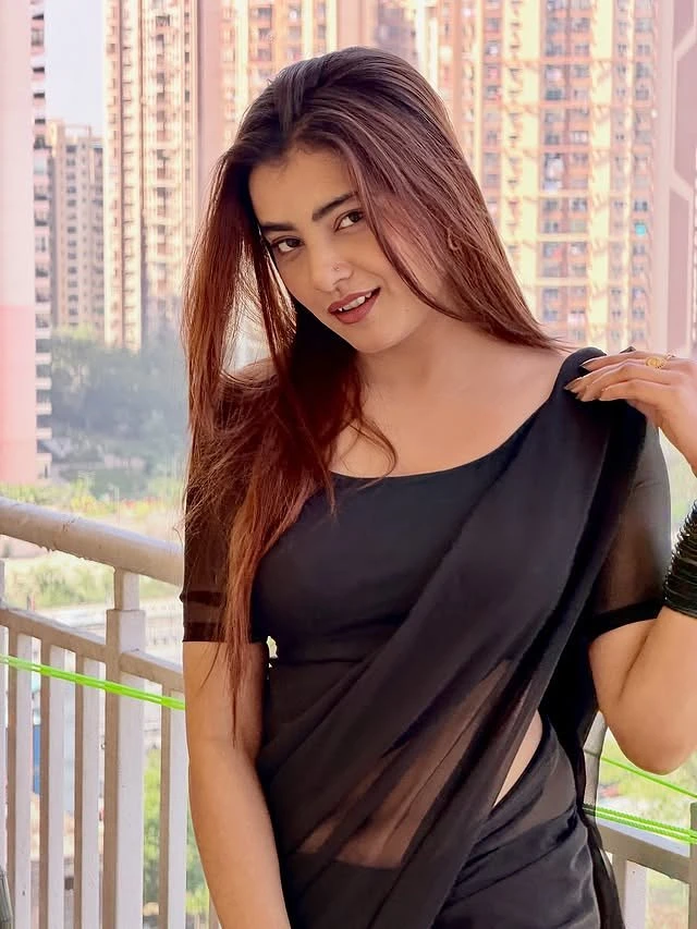 Priya – Indian escort in Hyderabad — 4 / 6
