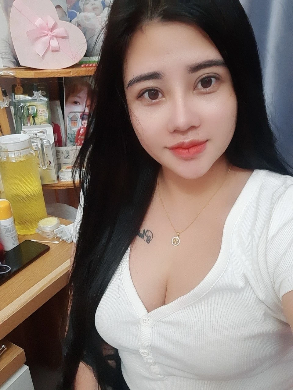 Lisa Massger Full Body – Filipino escort in Kathmandu — 5 / 6