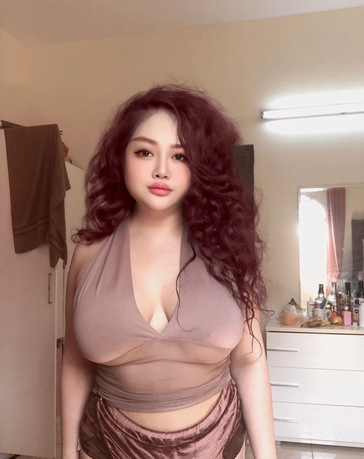 Nora Cute Girl – Thai escort in Colombo — 15 / 26