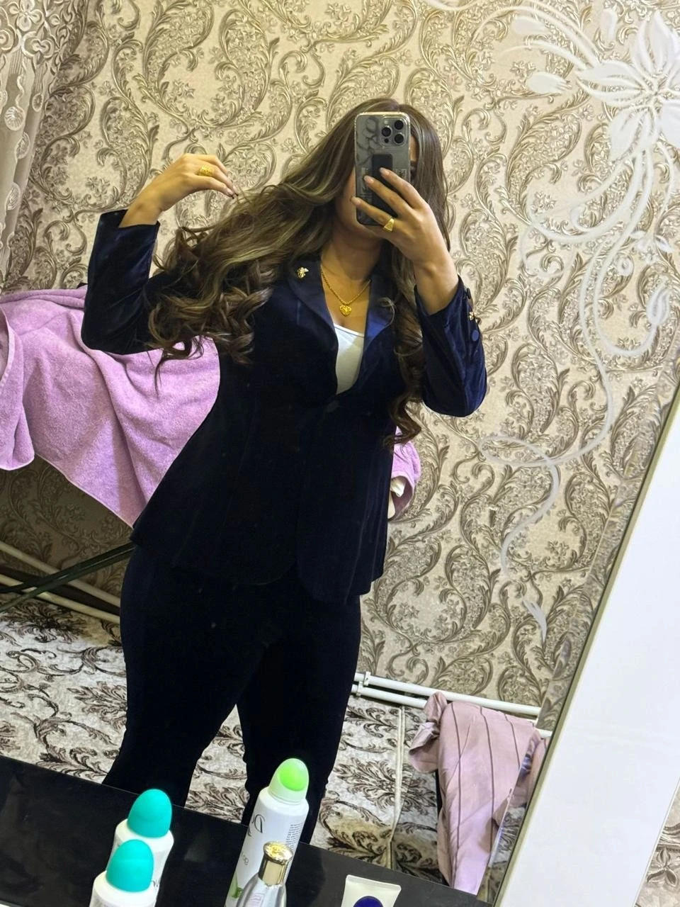 Charu Independent Girl Incall Aerocit – Indian escort in New Delhi — 4 / 5