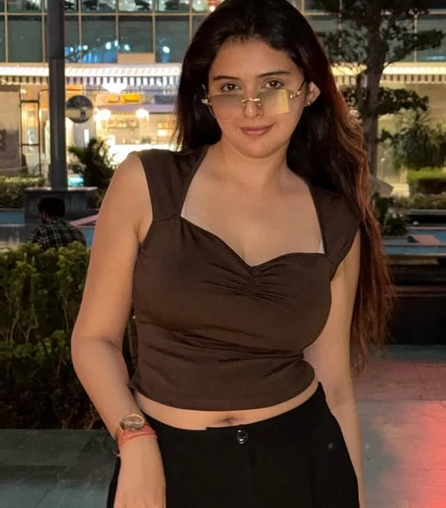 Anika – Indian escort in Maldives — 2 / 5
