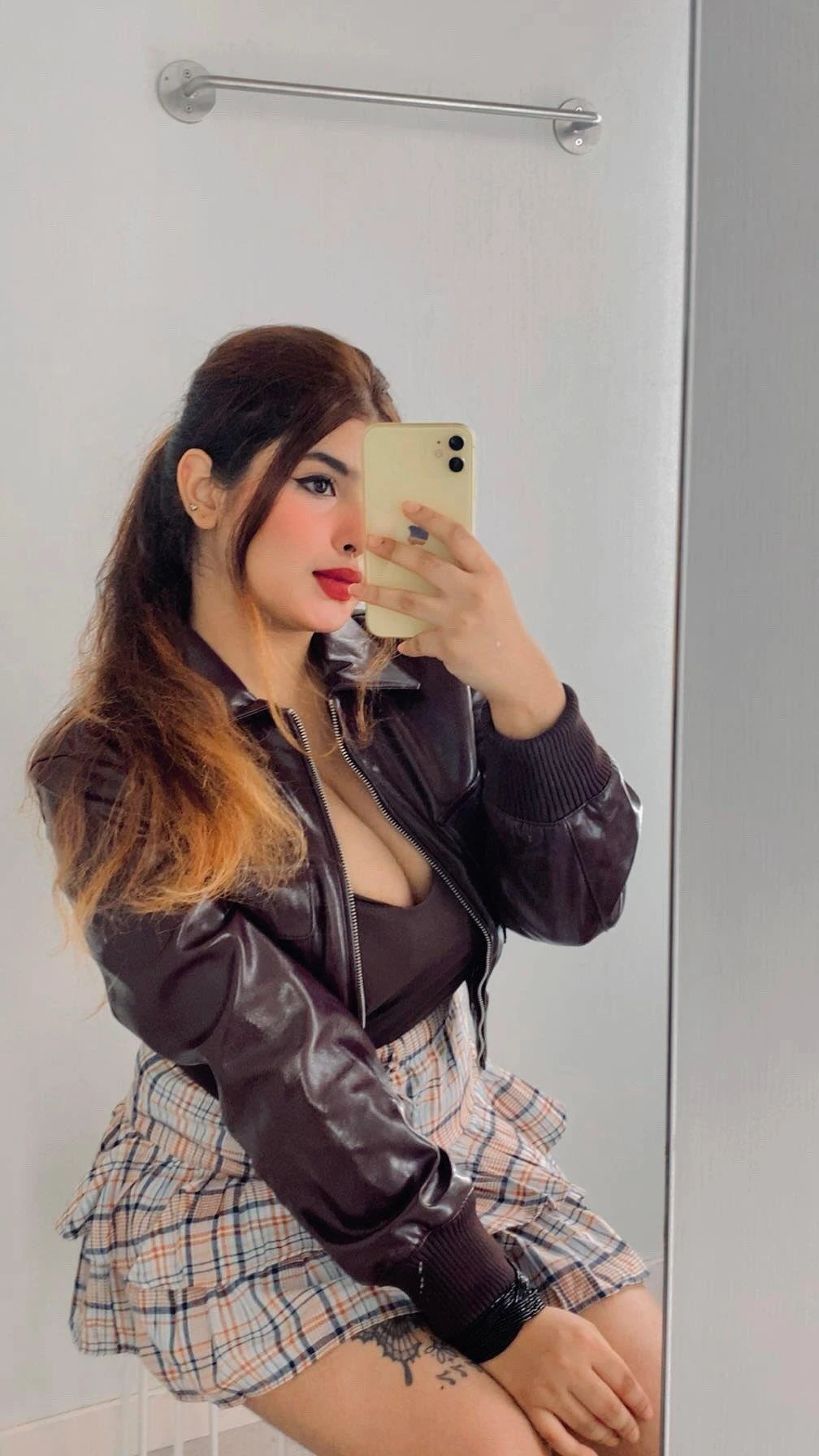 RIYA JAIN ESCORTS JAIPUR CASH ON HAND – Indian escort in Jaipur — 7 / 8