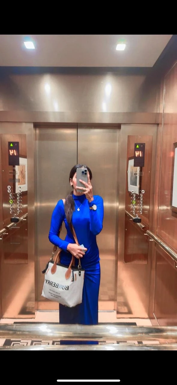 Samaira4 U – Indian escort in Mumbai — 5 / 7
