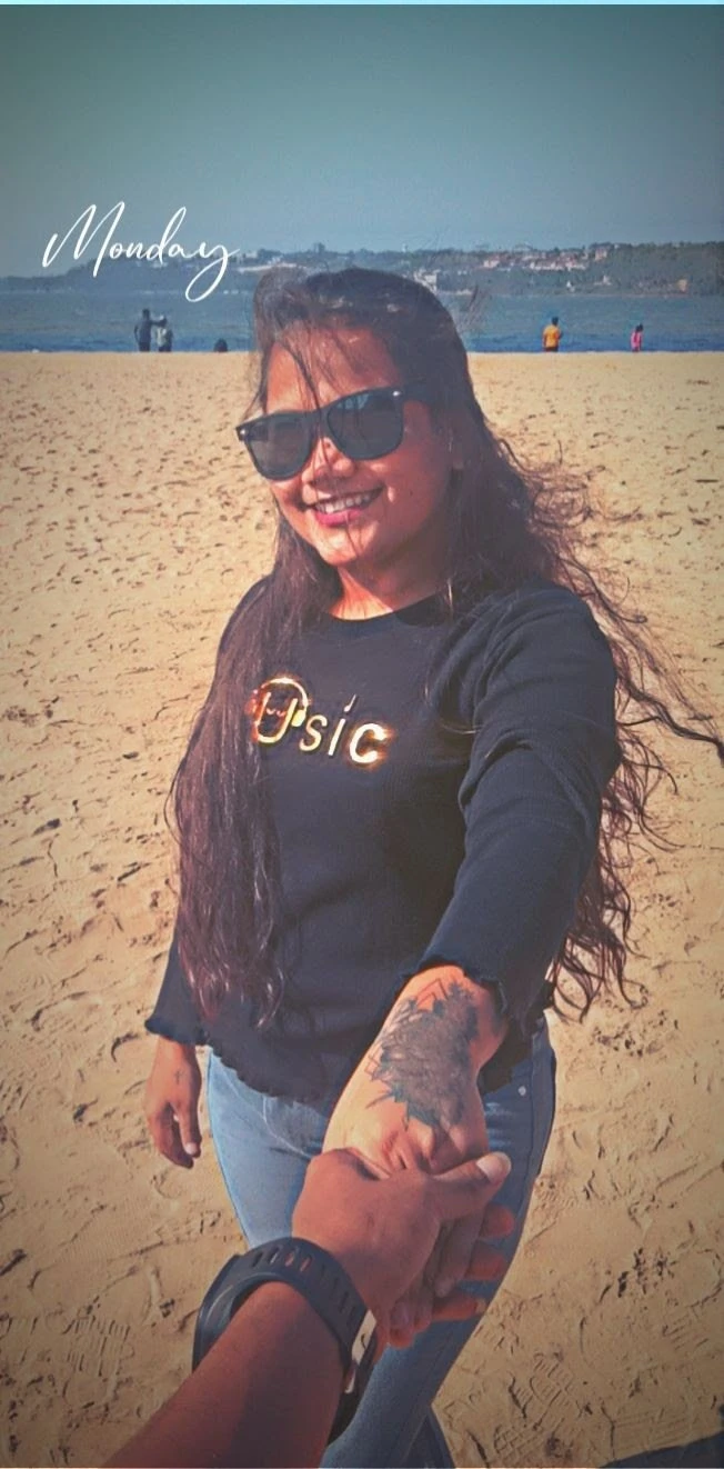 Simmi – escort in Vadodara — 3 / 8