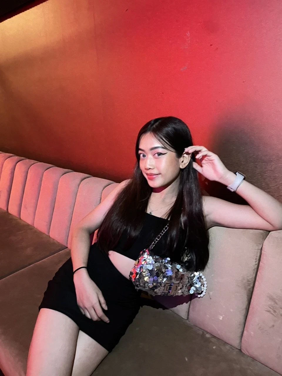 Salina 🤍 – Nepalese escort in Kathmandu — 4 / 5