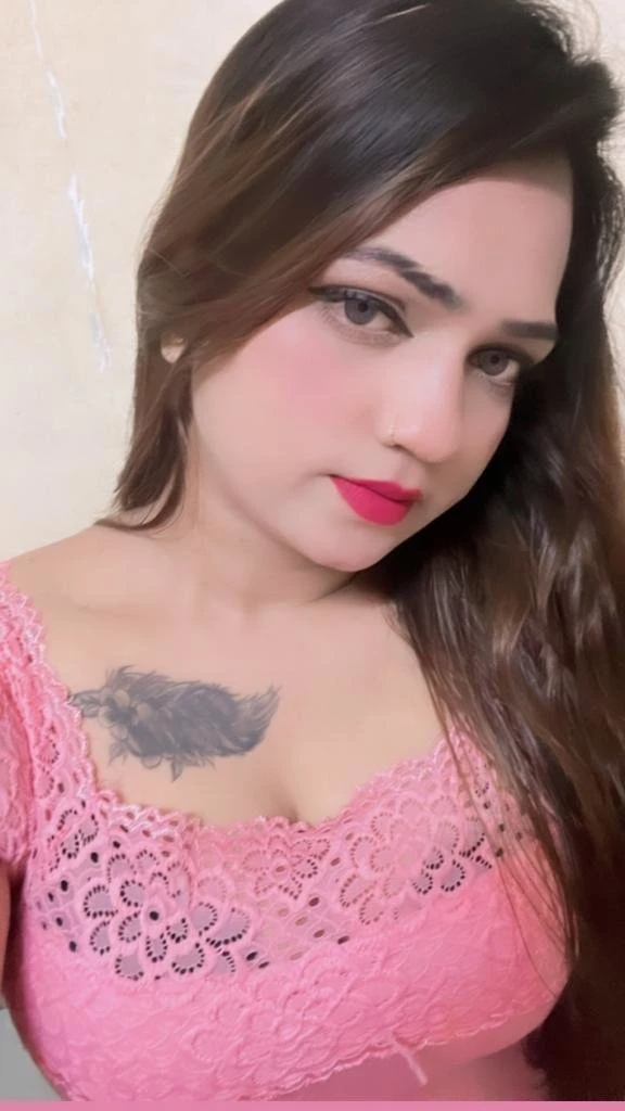 Krit Cam Show With Real Meet – Argentinean escort in Mumbai — 1 / 2