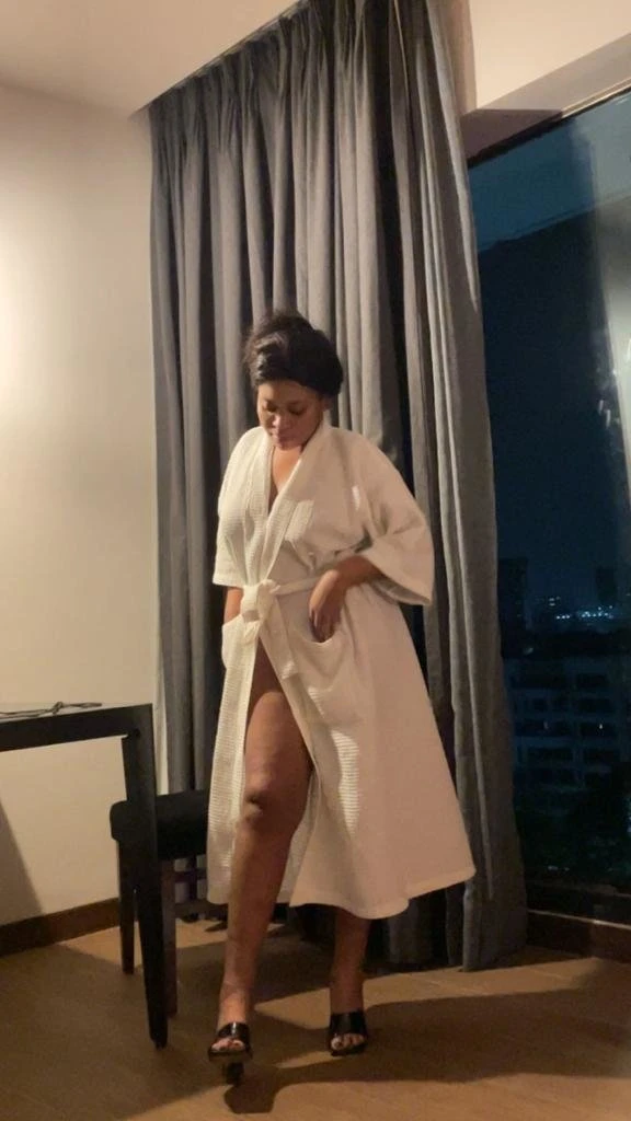 Pass – Afghan escort in Pune, Escort, Pune