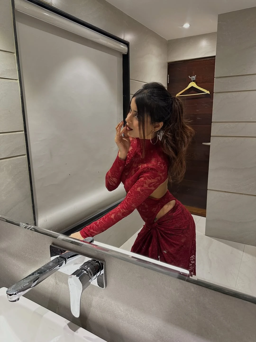 Veenita Escort Vip – Indian escort in Visakhapatnam — 3 / 6