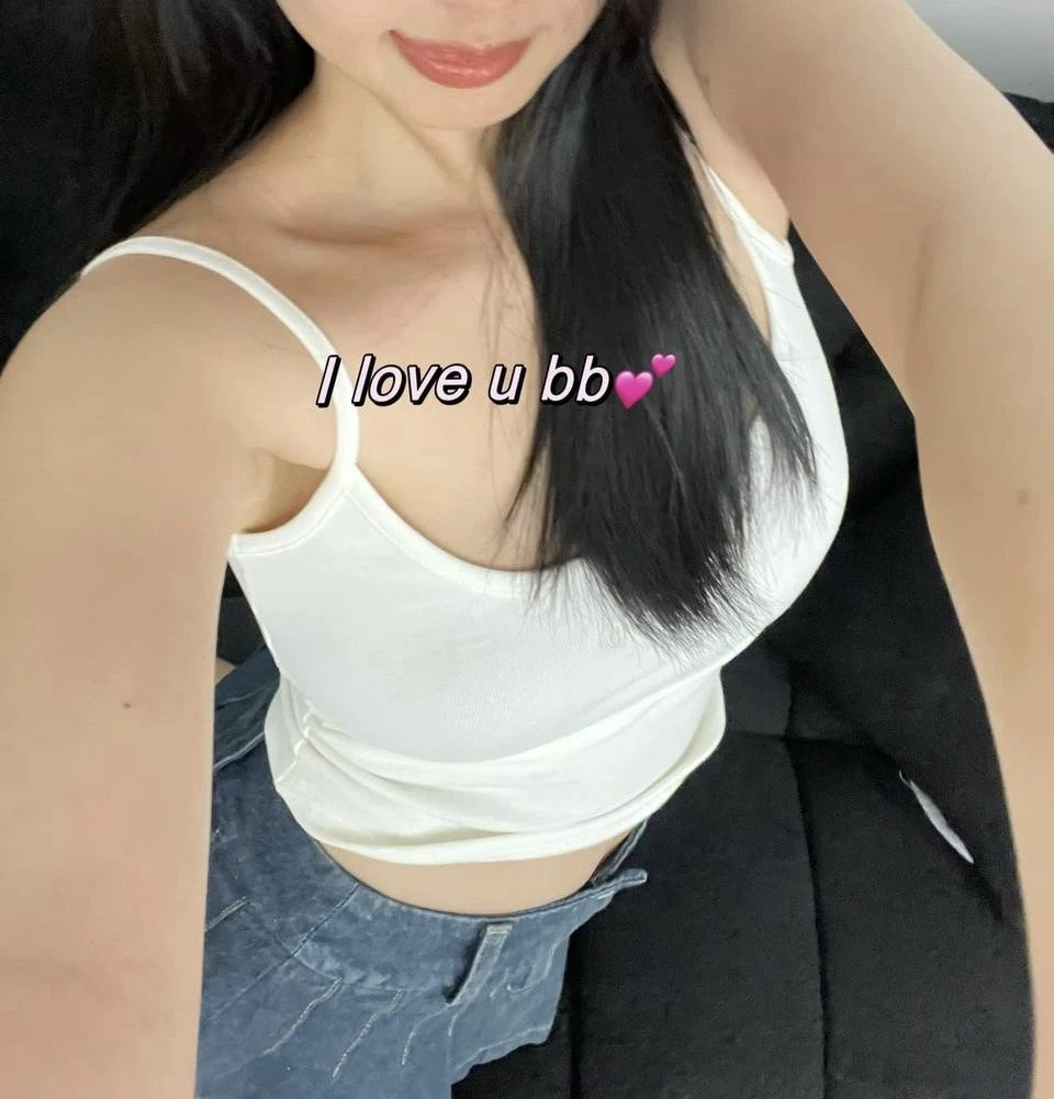 Mina – Vietnamese escort in Ho Chi Minh City — 7 / 13