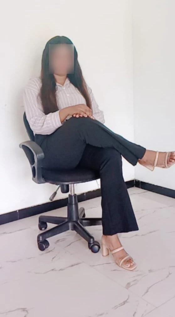 Anjali Independent – Sri Lankan escort in Colombo — 2 / 5
