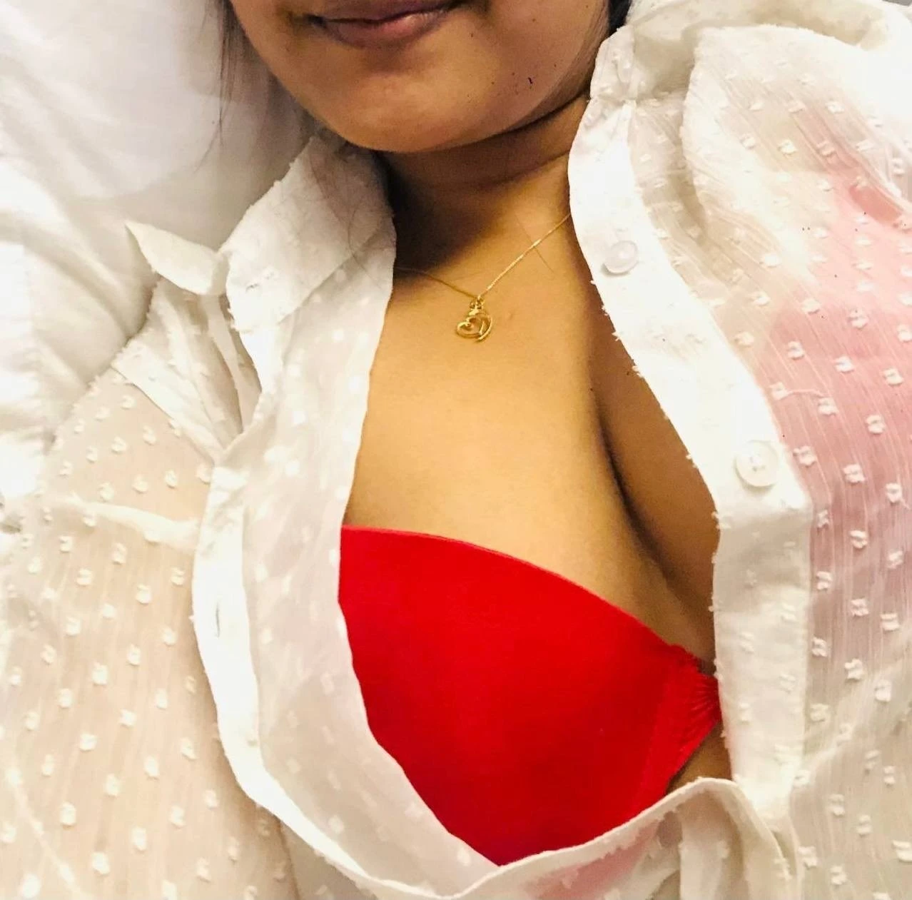 Neha Sharma – Indian escort in Pune — 3 / 4