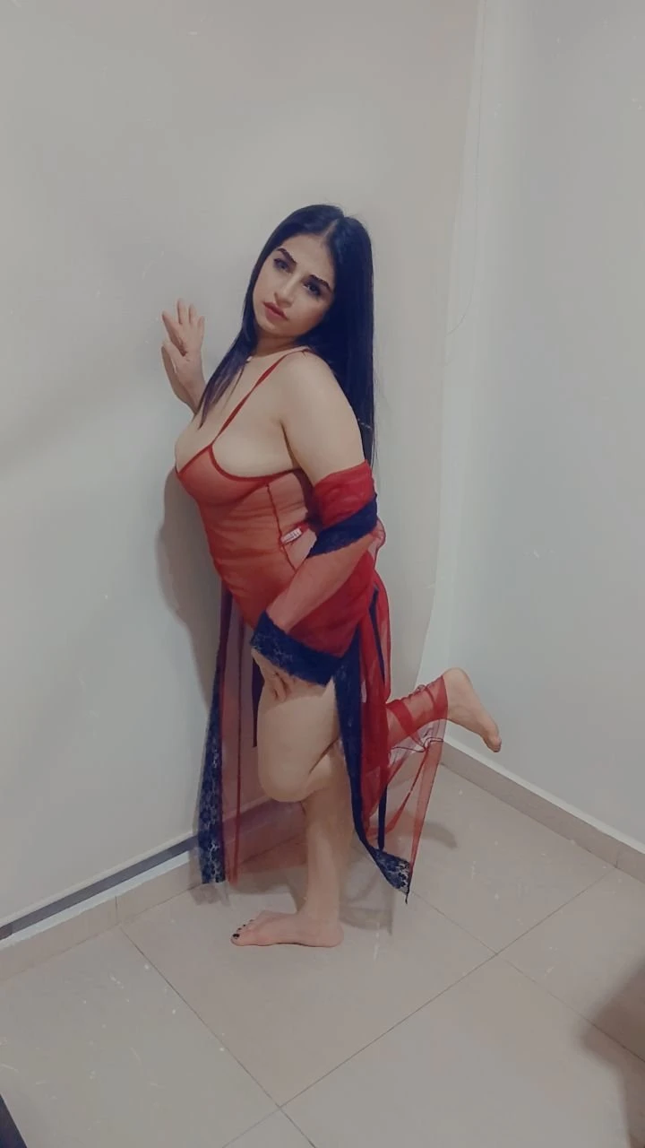 Yara – Lebanese escort in Beirut — 2 / 4