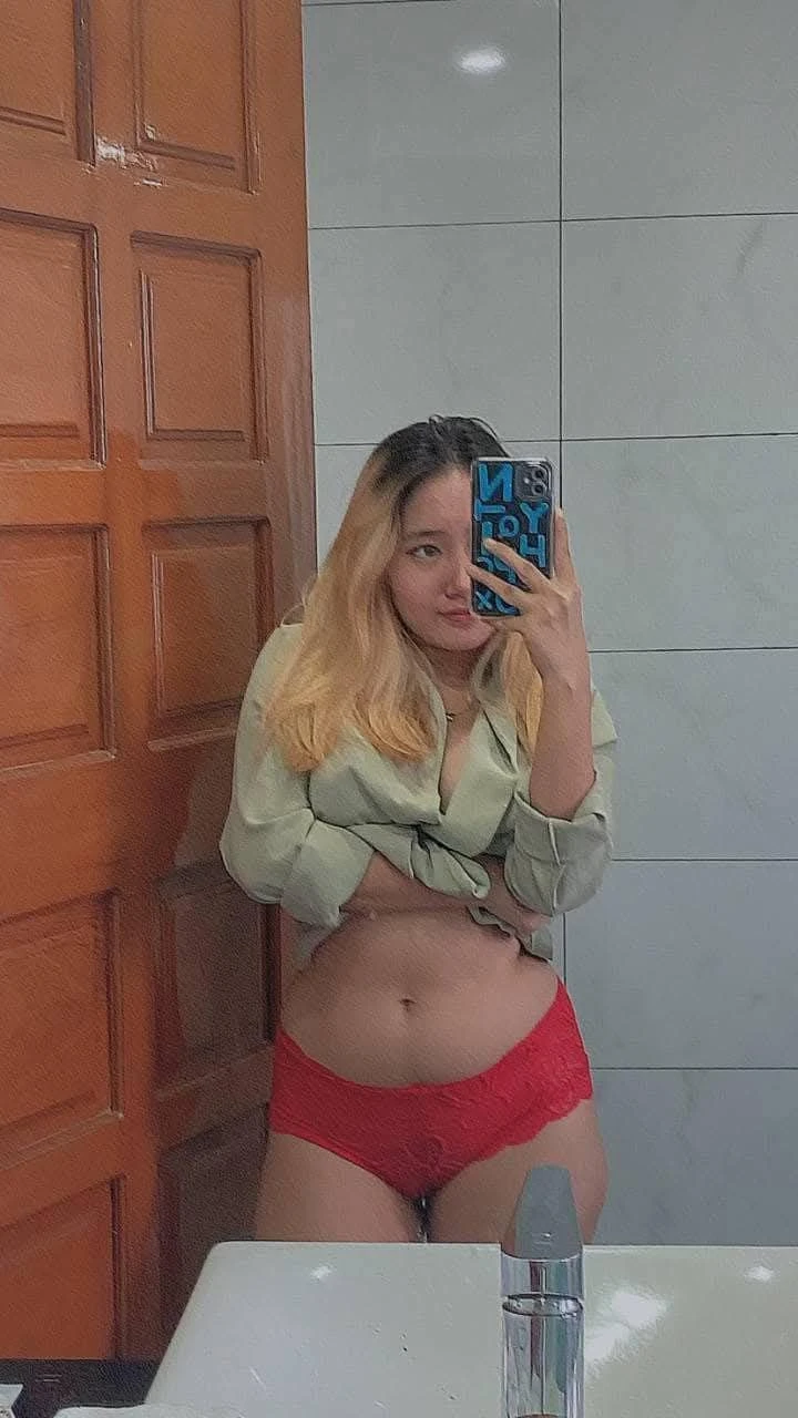 Sasa Cam Real Session Escort Girl🤍 – Indian escort in Pokhara — 4 / 5