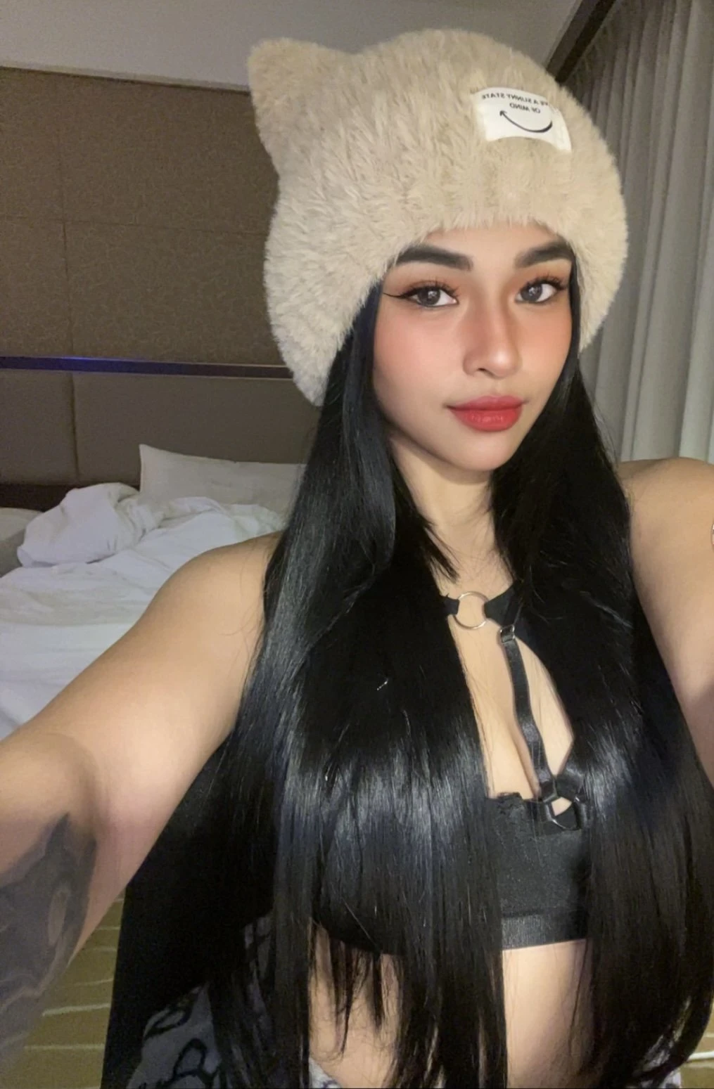 Lyca (new) – Colombian escort in Mumbai — 7 / 12