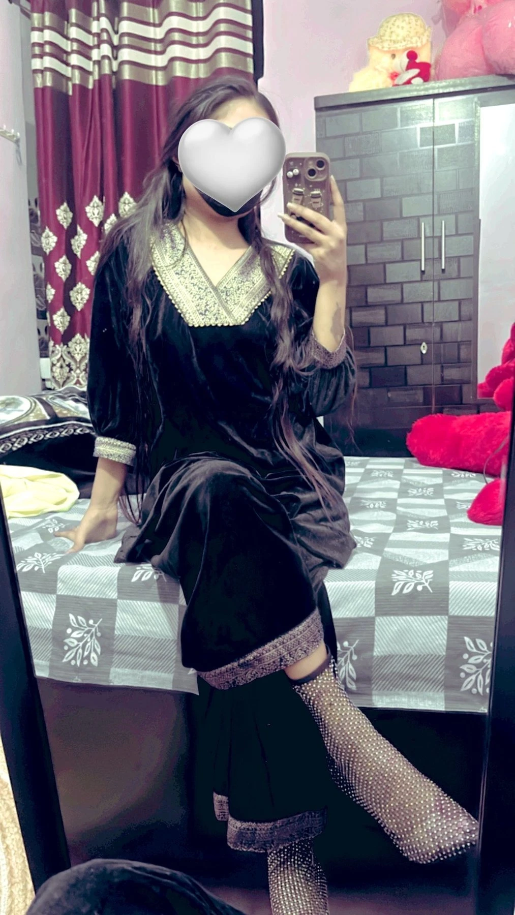 Miss Sona Independent (Real Meets & Cam) – Indian escort in New Delhi — 9 / 17