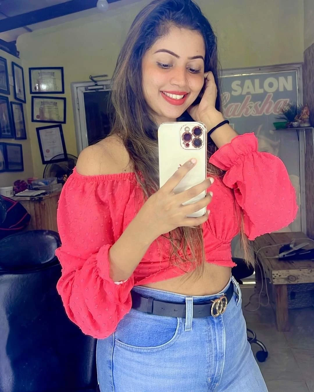 Ishika web cam and real meet – Indian escort in Mumbai, Escort, Mumbai
