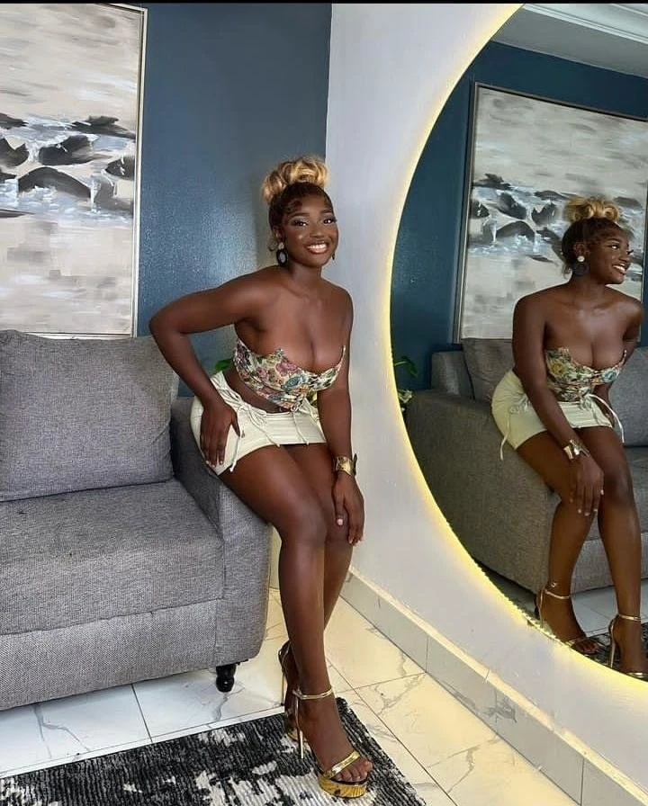 Donna – South African escort in Beirut — 6 / 15
