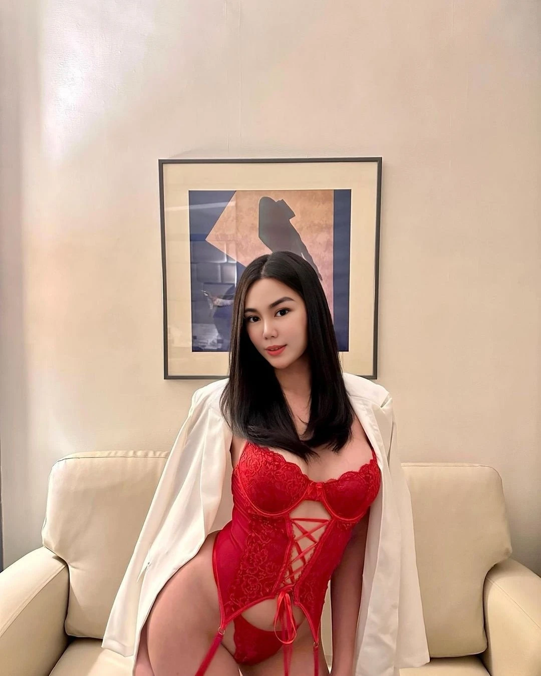 ELYSE – North Korean escort in Macao — 3 / 8