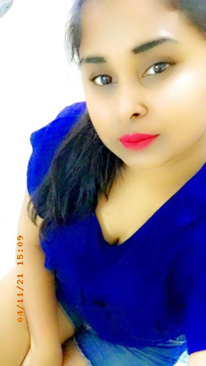 Shanvi – Indian escort in Hyderabad — 3 / 4