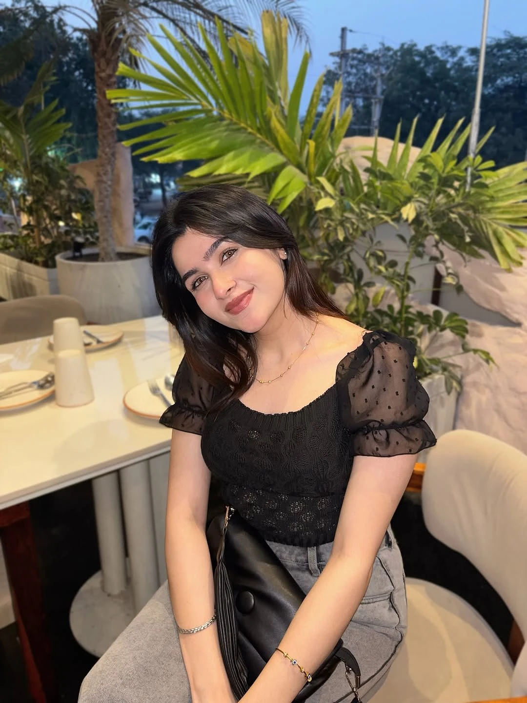 Charita – Indian escort in Shimla — 2 / 5