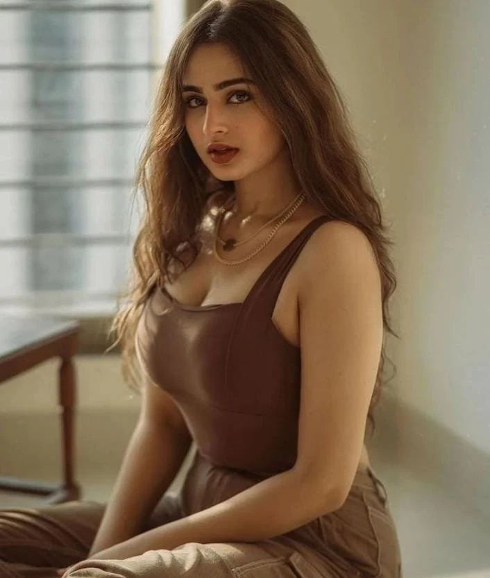 HIGH PROFILE PREMIUM CALL GIRLS IN THANE – Uzbekistani escort in Thane — 4 / 6