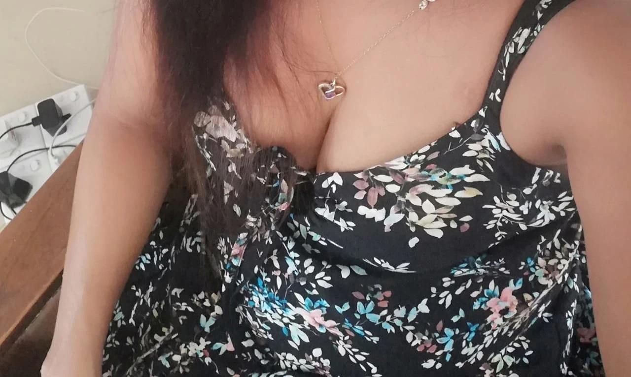 Hot jesmin , INCALL – Sri Lankan escort in Colombo — 2 / 6