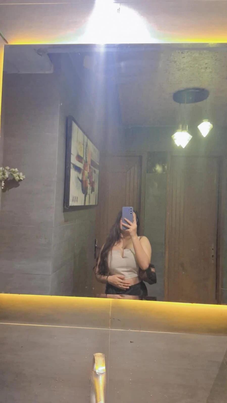 Aarti Independent Girl Available in Delh – Indian escort in New Delhi — 2 / 6