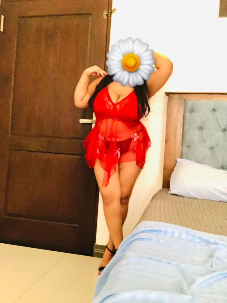 Banuki – Sri Lankan escort in Colombo — 12 / 26