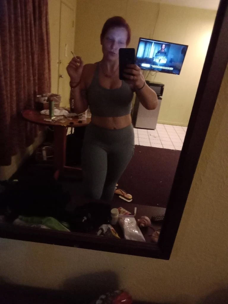 Ms. Redd – French escort in Florida — 3 / 4