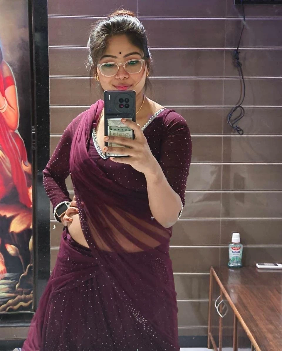 Kritika Cam Session and Real Meet – Indian escort in Hyderabad, Escort, Hyderabad