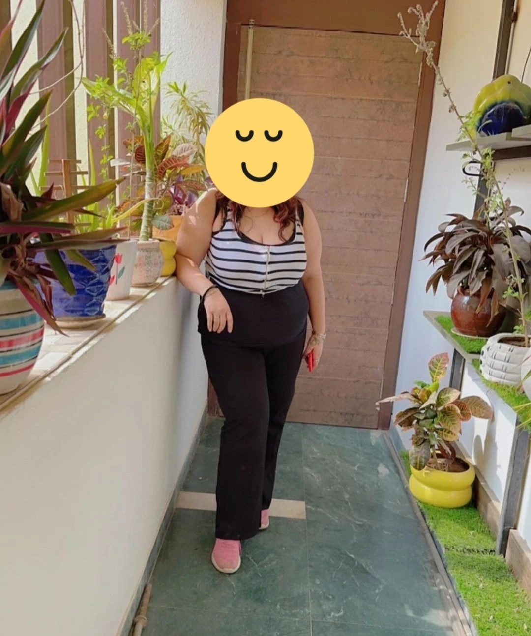 Farha – Indian escort in Mumbai — 4 / 9