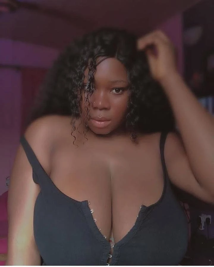 Kora – escort in Bangalore — 3 / 8