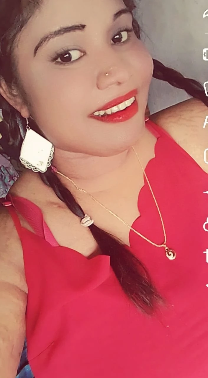 Malki Cam & Full Service – Sri Lankan escort in Colombo — 3 / 4