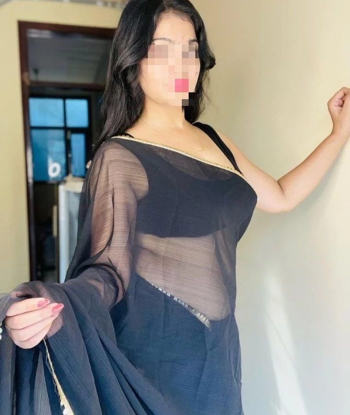 Rinky – Indian escort in Kolkata — 3 / 4