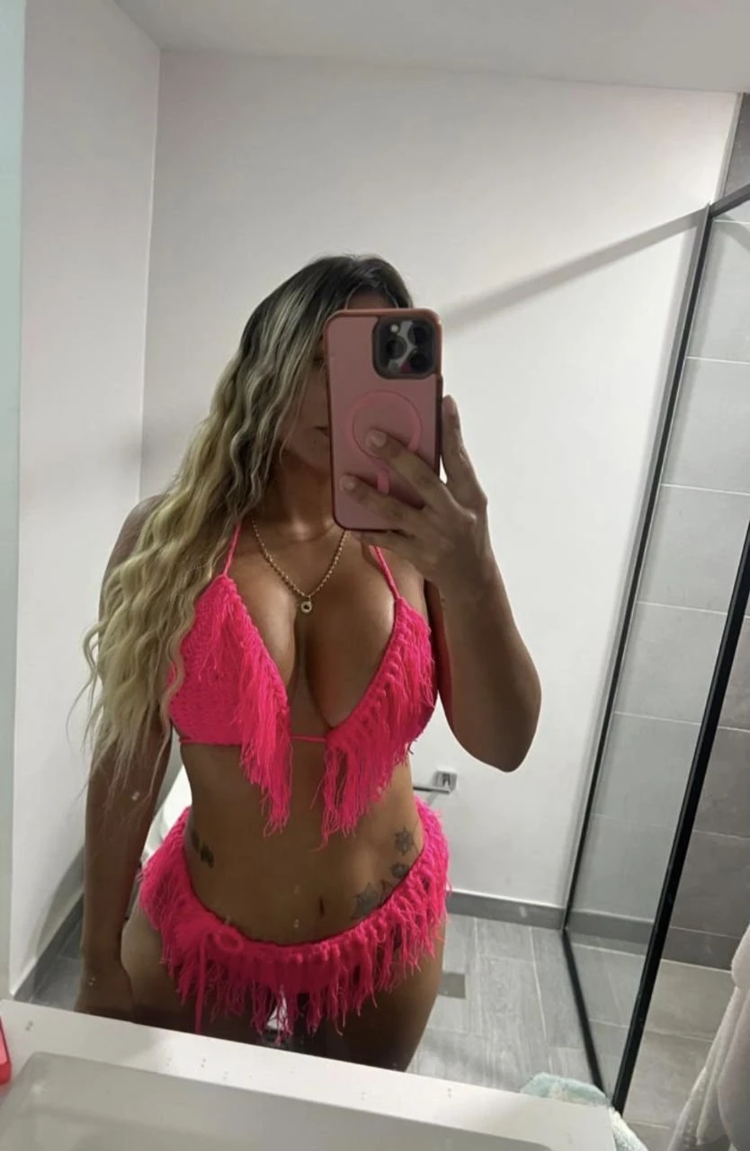Oxana – Venezuelan escort in Beirut — 6 / 8