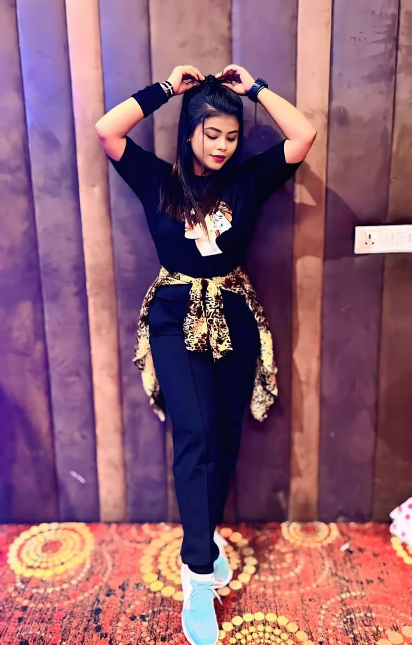 Aliya – Indian escort in Mumbai — 2 / 7