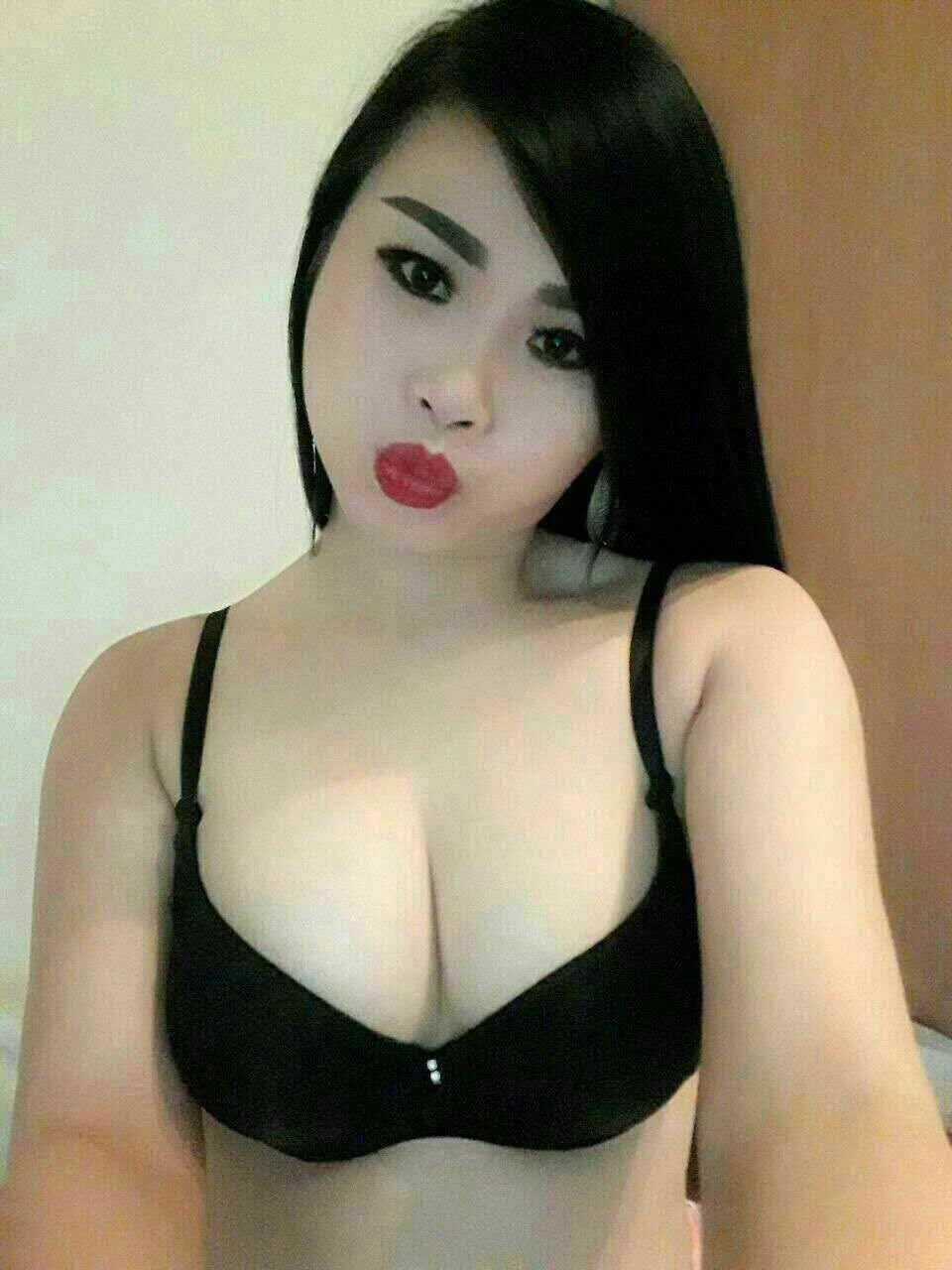 Vietnam Nice and New Lady – Vietnamese escort in Mauritius — 4 / 5
